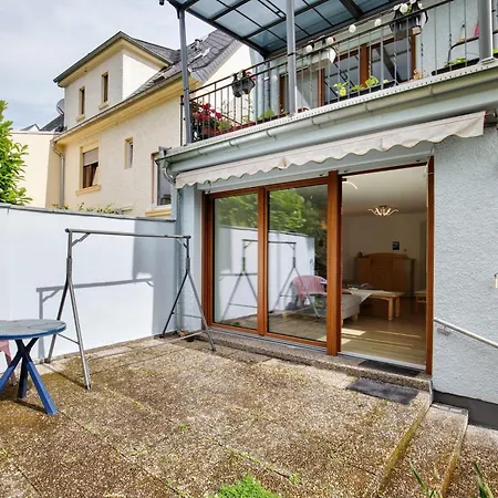 Apartamento Mit Garten *